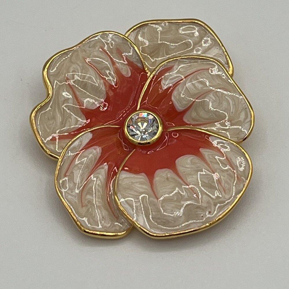 Vintage Joan Rivers Classics Collection Flower pin Peach Cream w/gold tones HTF